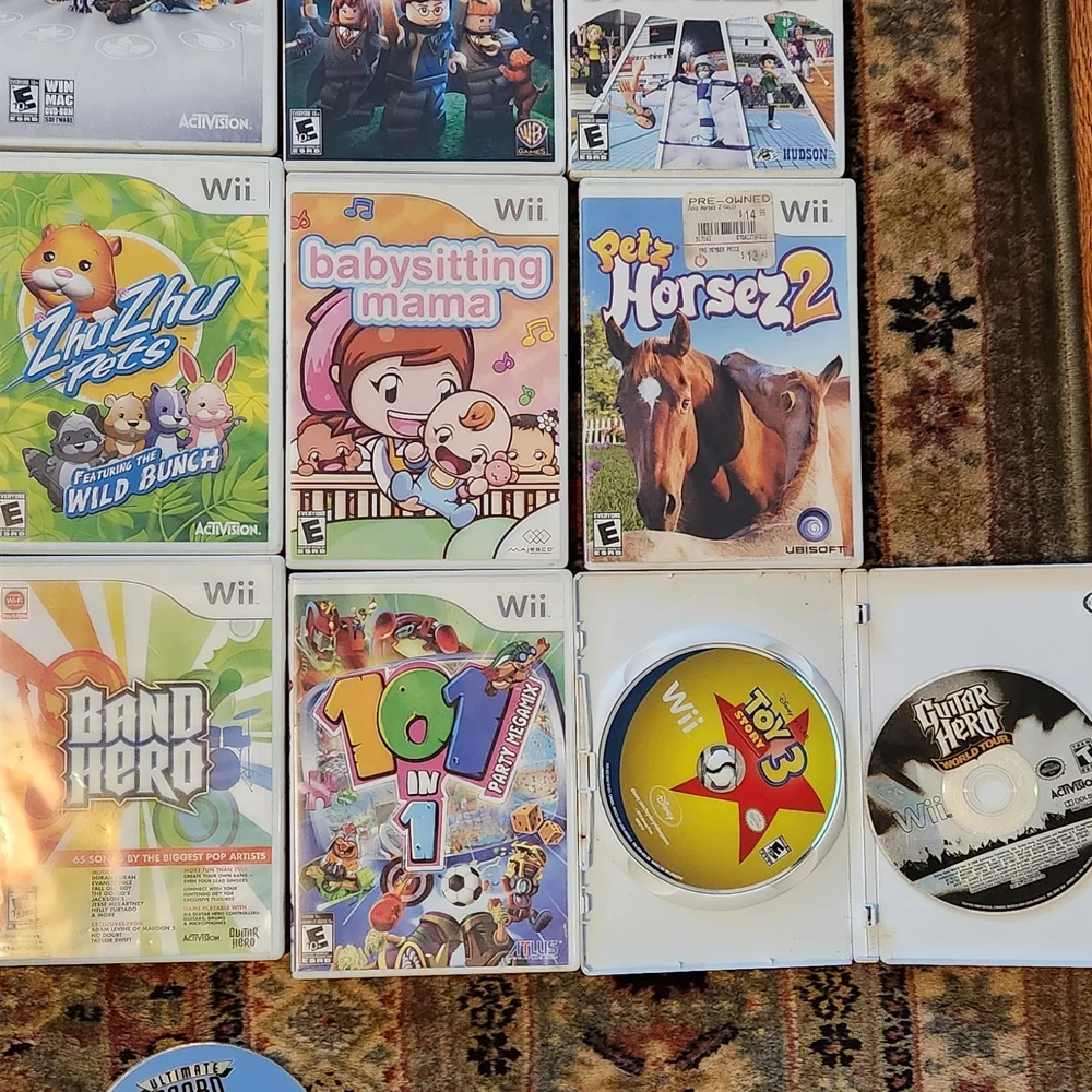 Nintendo Wii Console Bundle - White